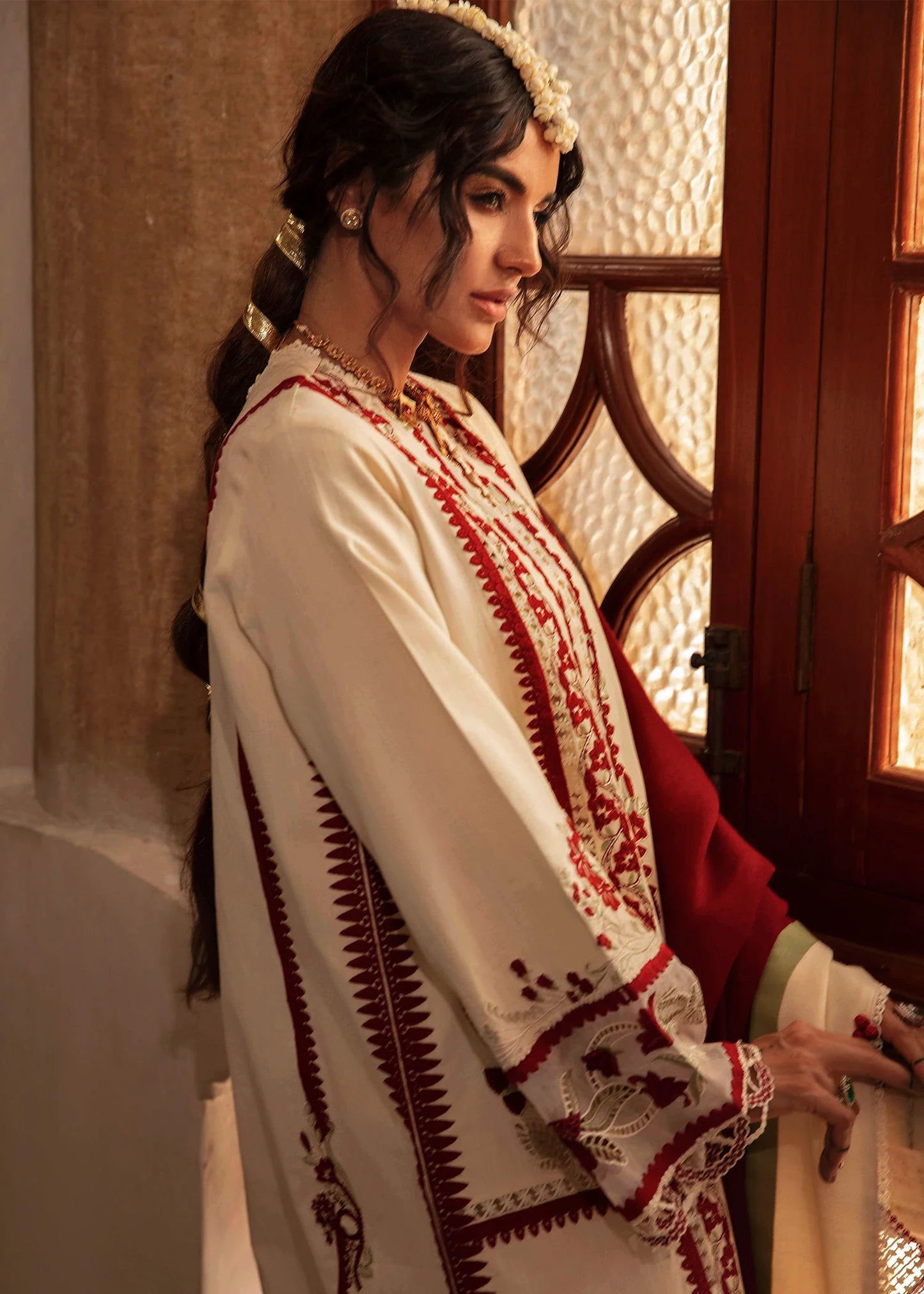 CRIMSON Lawn (Musafir 2025 WS-06)