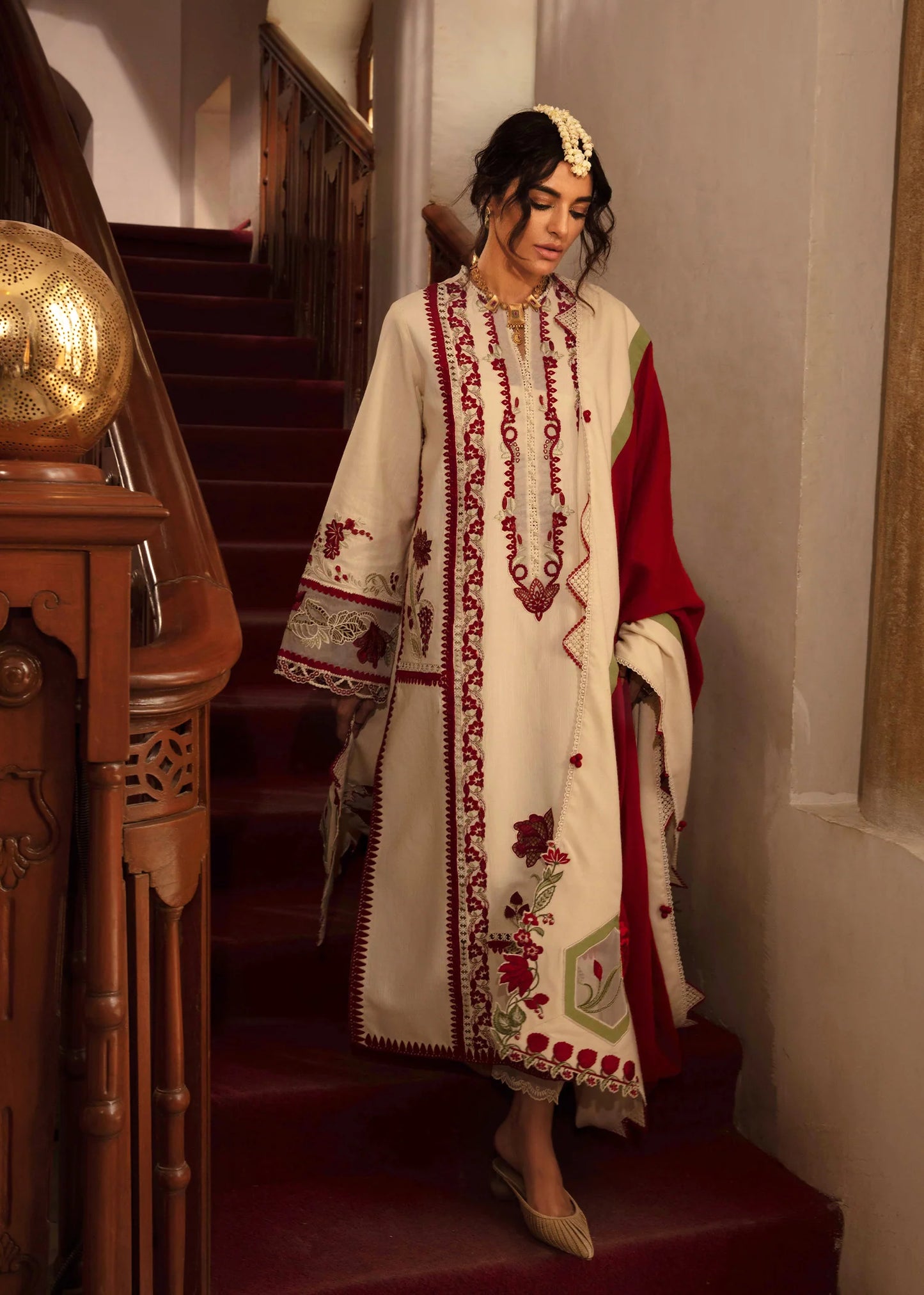 CRIMSON Lawn (Musafir 2025 WS-06)