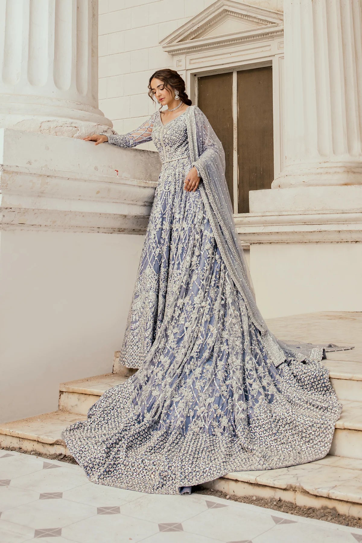 (EK Erum Khan (IRIS Bridal Couture 23/24"Moonlit Majesty)