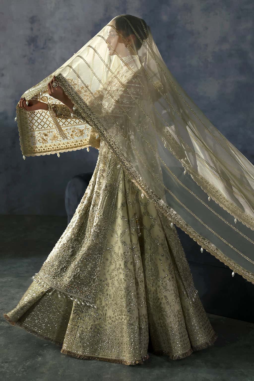 AFROZEH (BRIDES AFB-06)