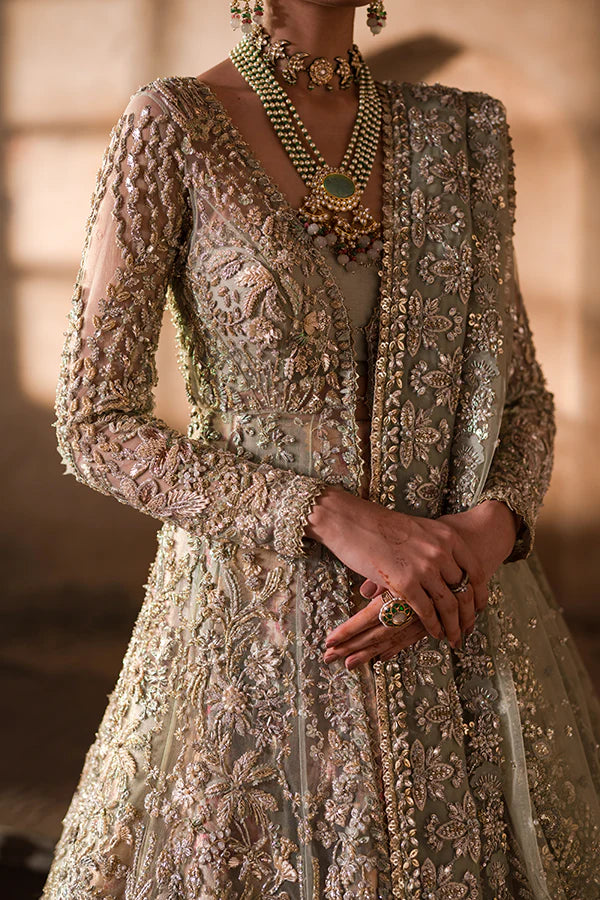 SORAYA SARANG BRIDES N FORMAL (SHAYNA D-4)