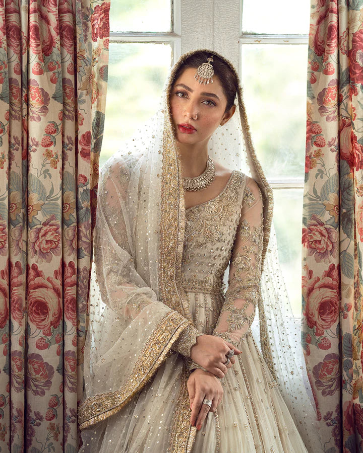 Faiza Saqlain x Anamta