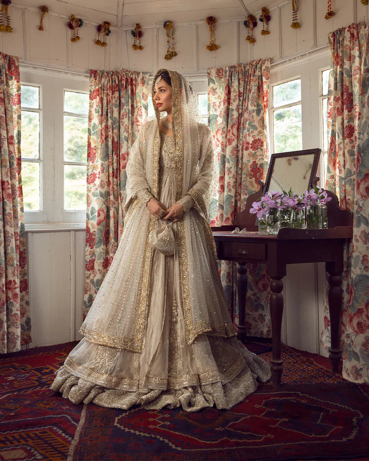 Faiza Saqlain x Anamta