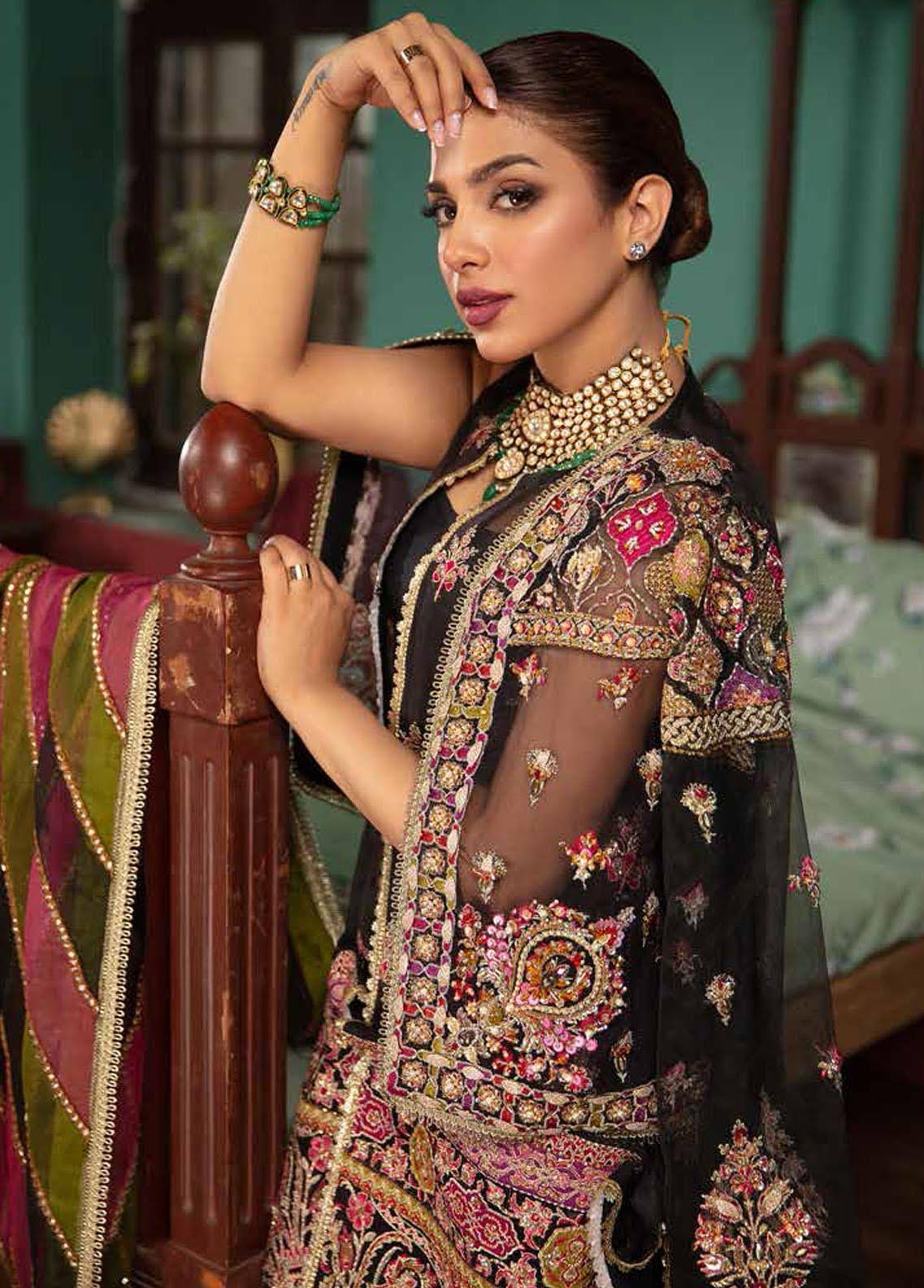 Maryam Hussain Meeras - Gulaab (D7)