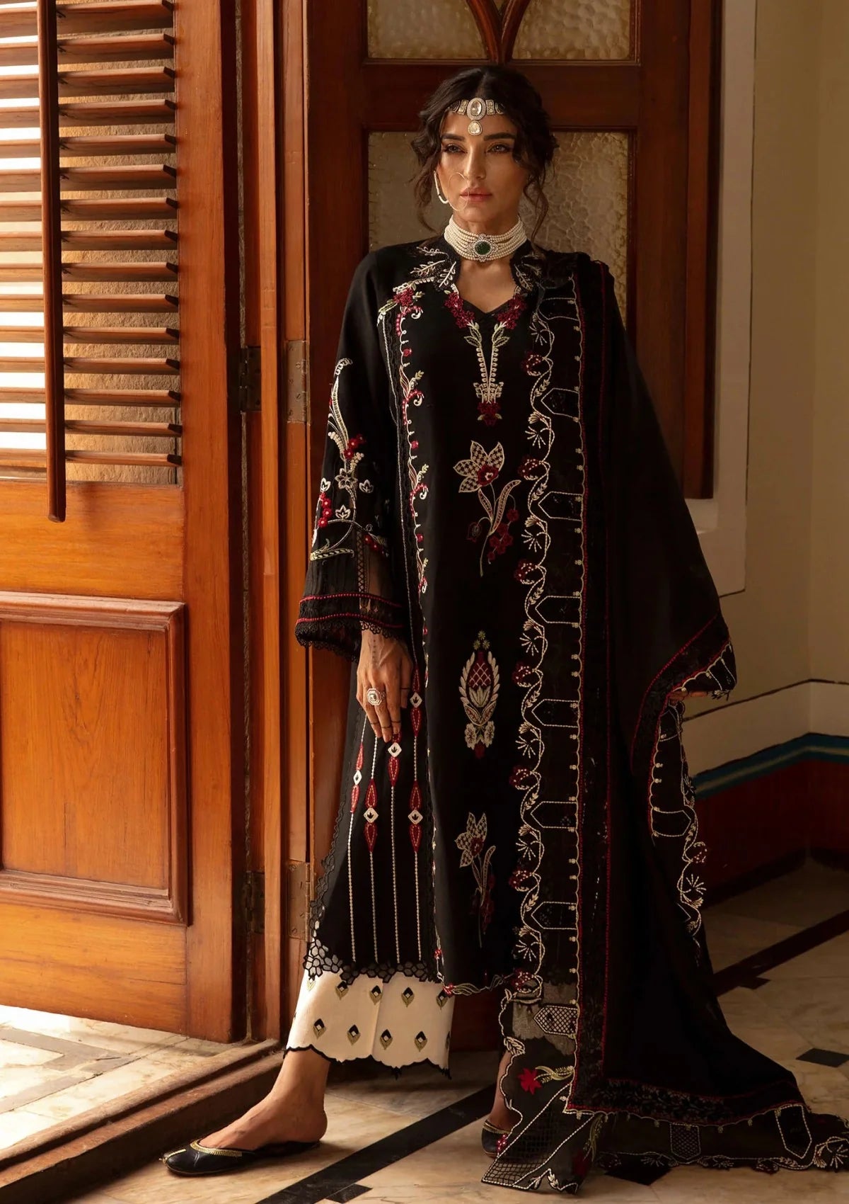 CRIMSON Meenakari LAWN 3 PCS  WS-05