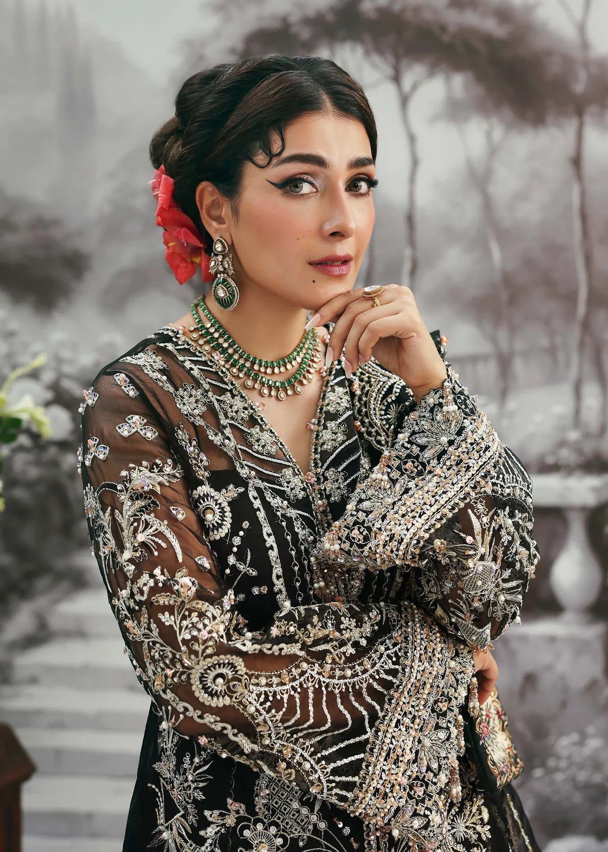 KANWAL MALIK (ماہی FESTIVE UNSTITCHED '25 Huriya)