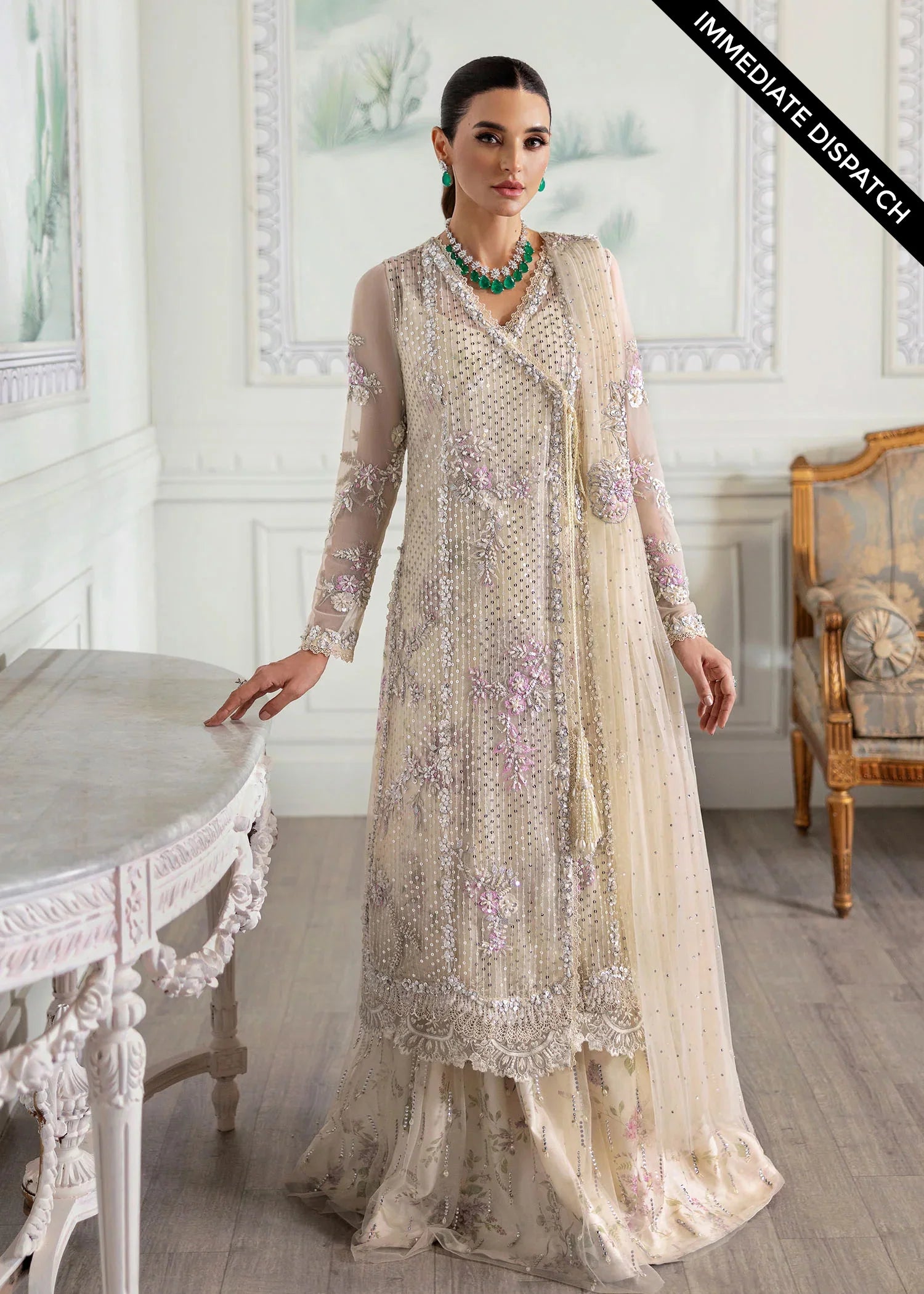 CRIMSON -X SAIRA* SHAKIRA (A Swarovski Affair WU-04)