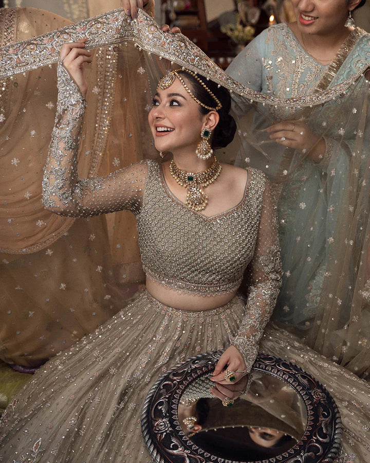 FAIZA SAQLAIN (مراسم BRIDALS'25 MAH 03)