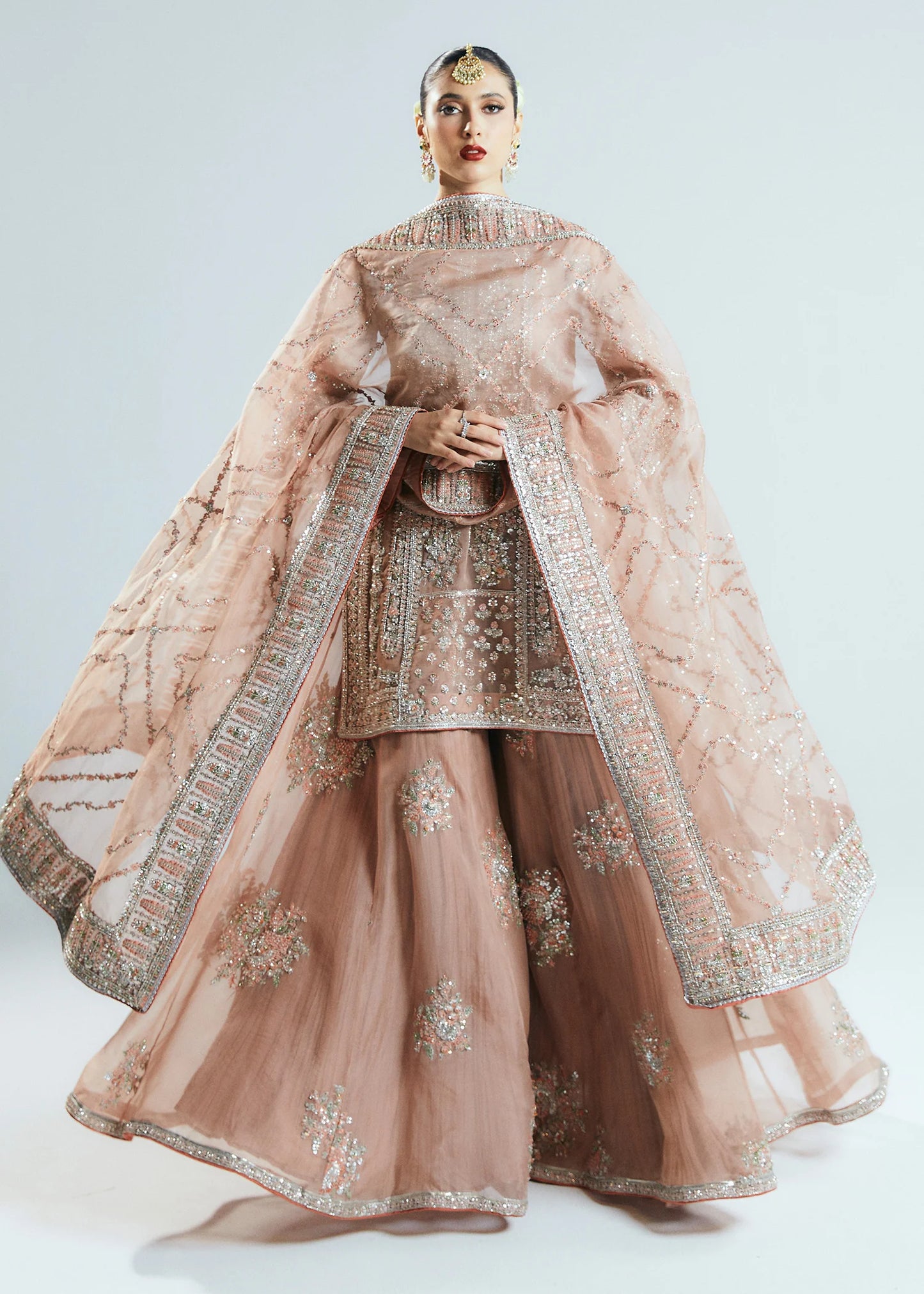 HUSSAIN REHAR (The Scent Luxury SS Dune)