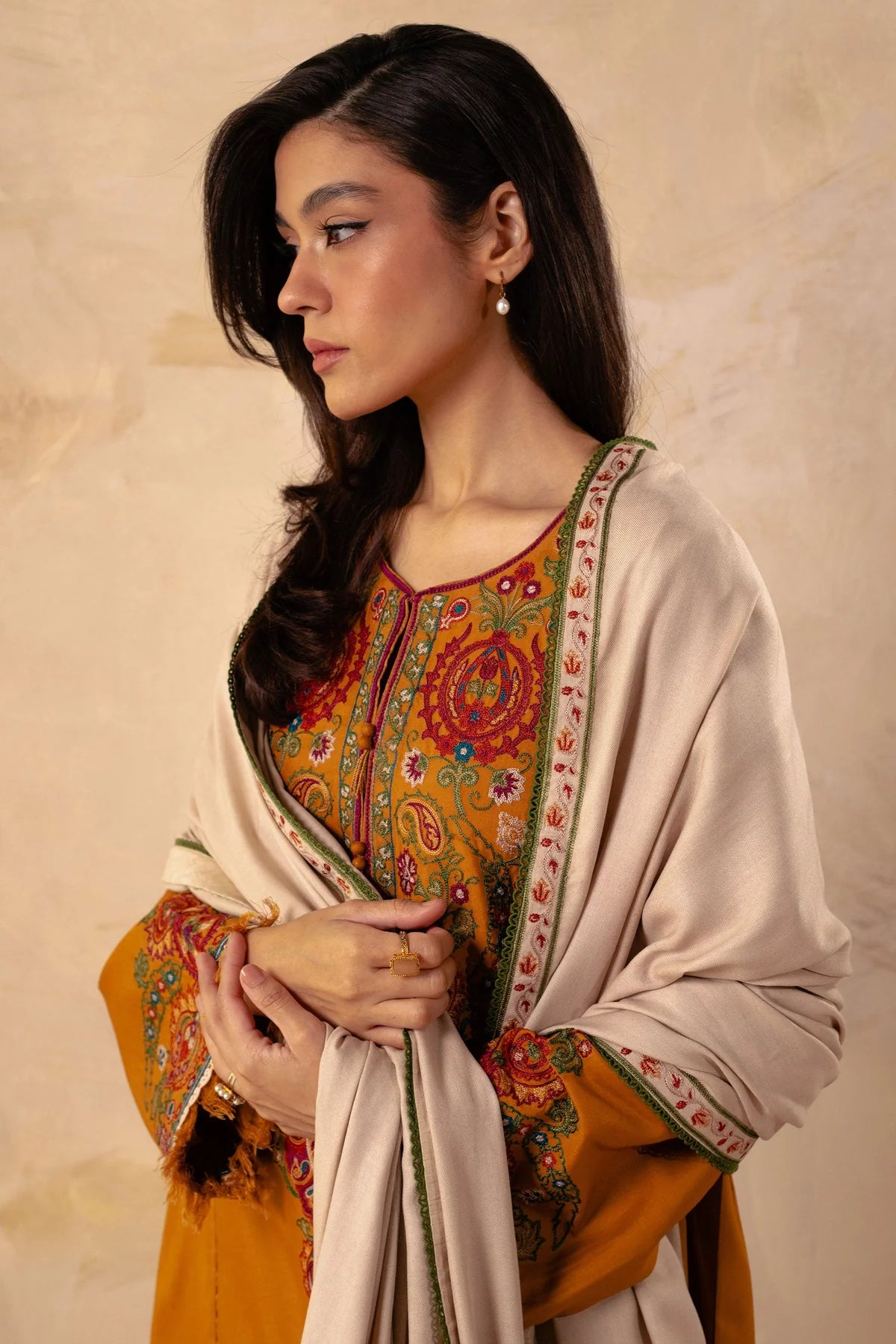 ZARA SHAHJAHAN  KARANDI (ZW24-5A)